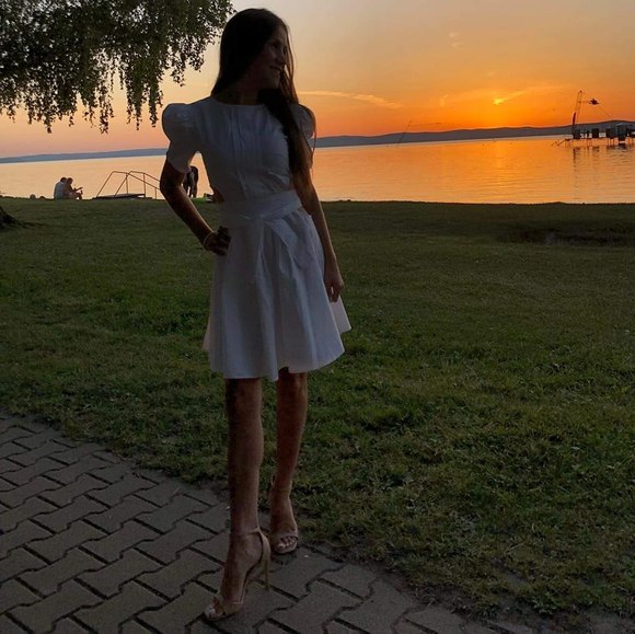 esztyke_e
